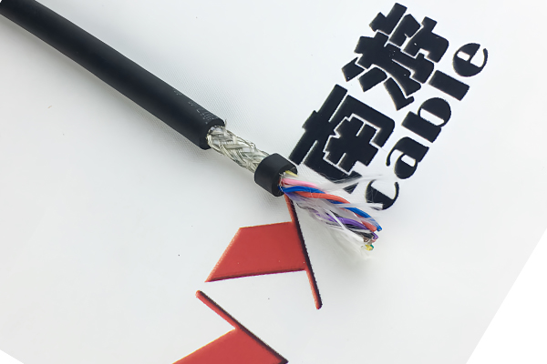 屏蔽拖链信号电缆24013007.jpg