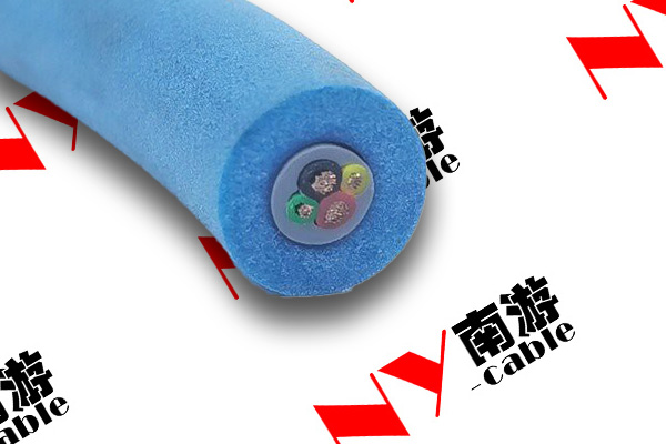 零浮力泳池机器人电缆01.jpg